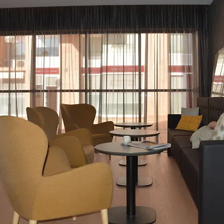 Hotell Up 4*