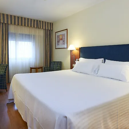 Hotel Up 4*