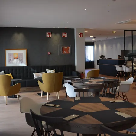 Hotell Up