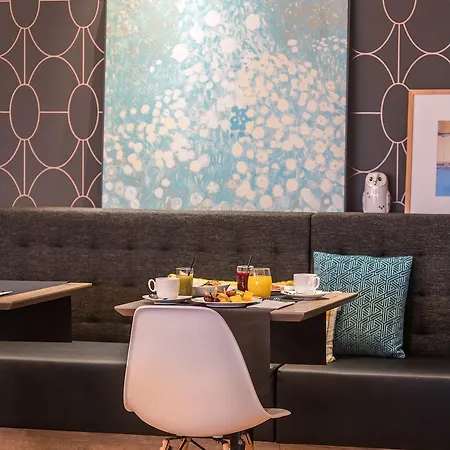 Up Hotel 4*