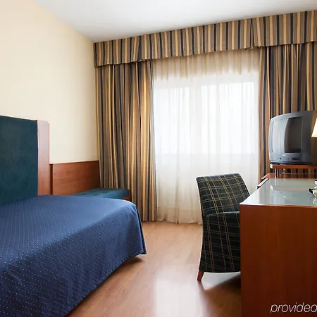 Hotell Up