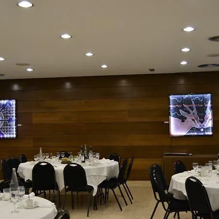 Up Hotel