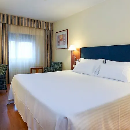 Up Hotel